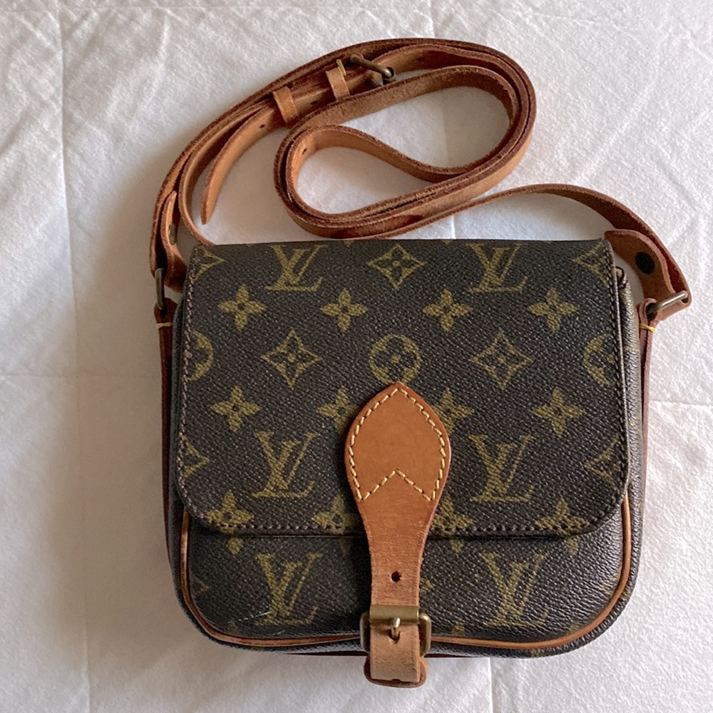 Authentic Louis Vuitton Monogram crossbody bag